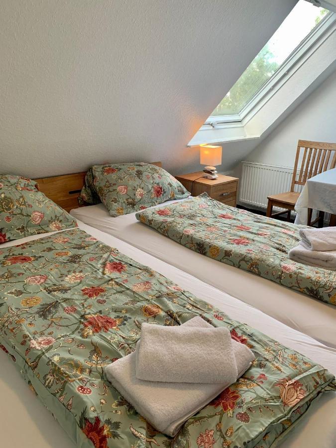 Hotel Pension Schienfatt Am Dornumersieler Tief エクステリア 写真